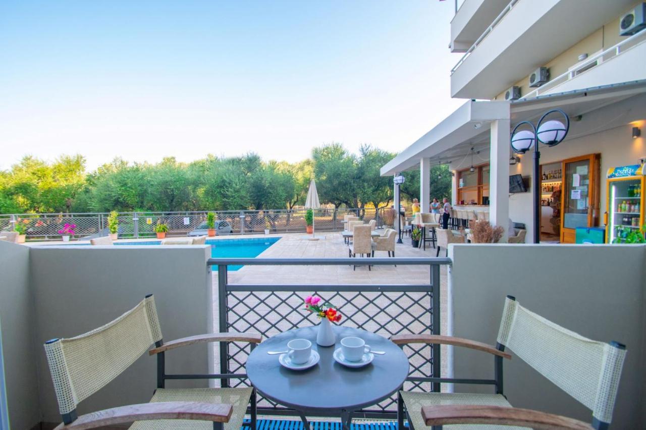 Hotel Emilia Zakynthos Town Luaran gambar