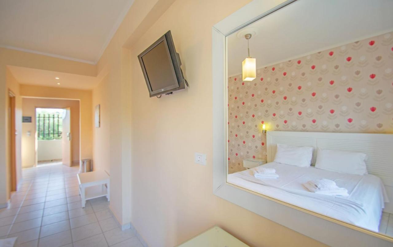 Hotel Emilia Zakynthos Town Luaran gambar