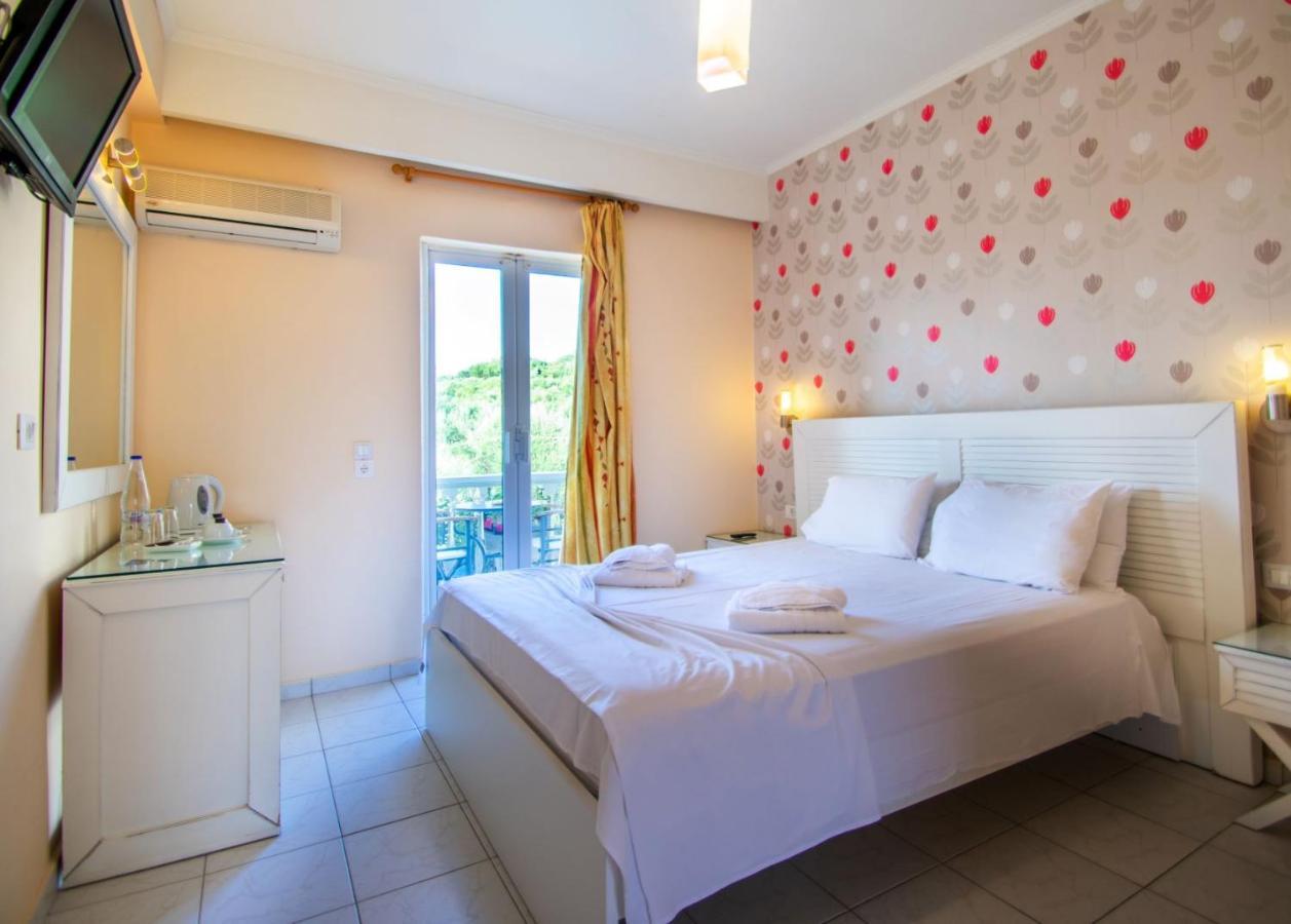 Hotel Emilia Zakynthos Town Luaran gambar