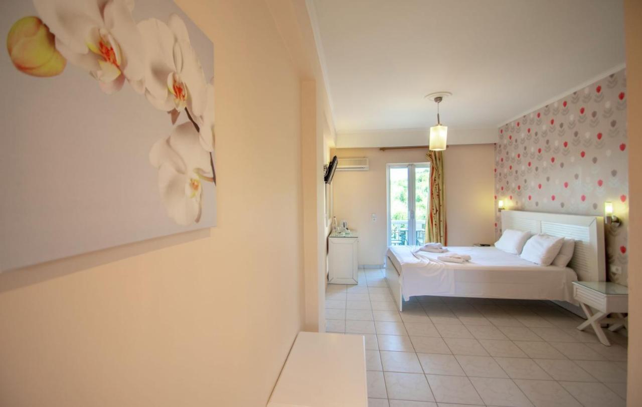 Hotel Emilia Zakynthos Town Luaran gambar