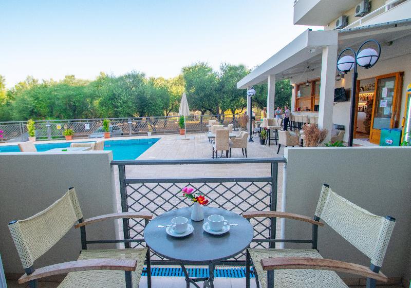 Hotel Emilia Zakynthos Town Luaran gambar