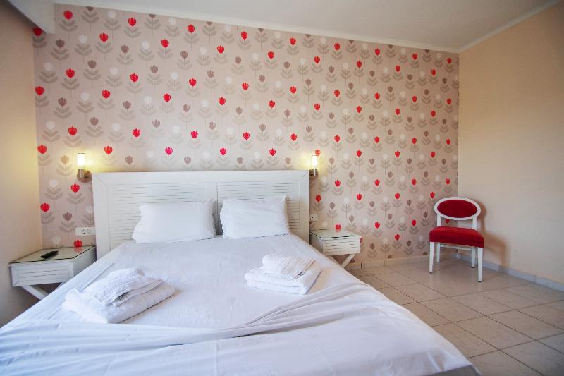Hotel Emilia Zakynthos Town Luaran gambar